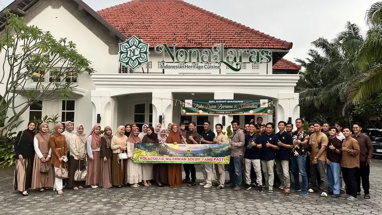 Buka Bersama dengan Mentari